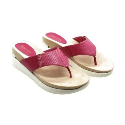 Stylish Blaire Thong Sandals by Kenneth Cole Reaction