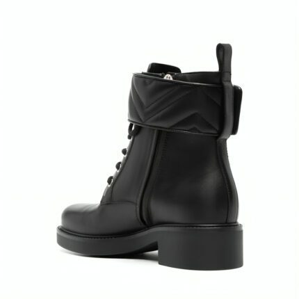 Gucci double G-plaque ankle boots